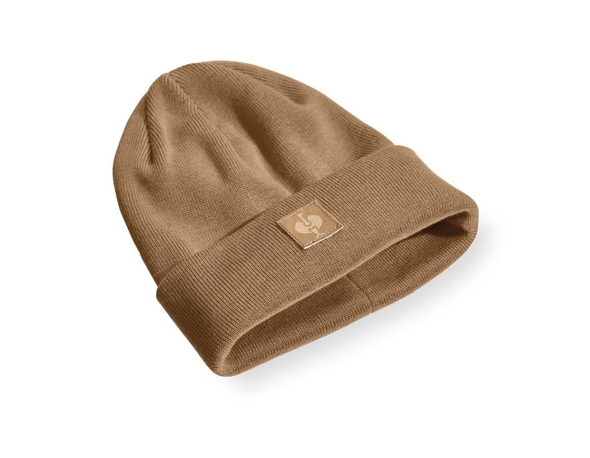 Topics: Knitted cap e.s.iconic + almondbrown