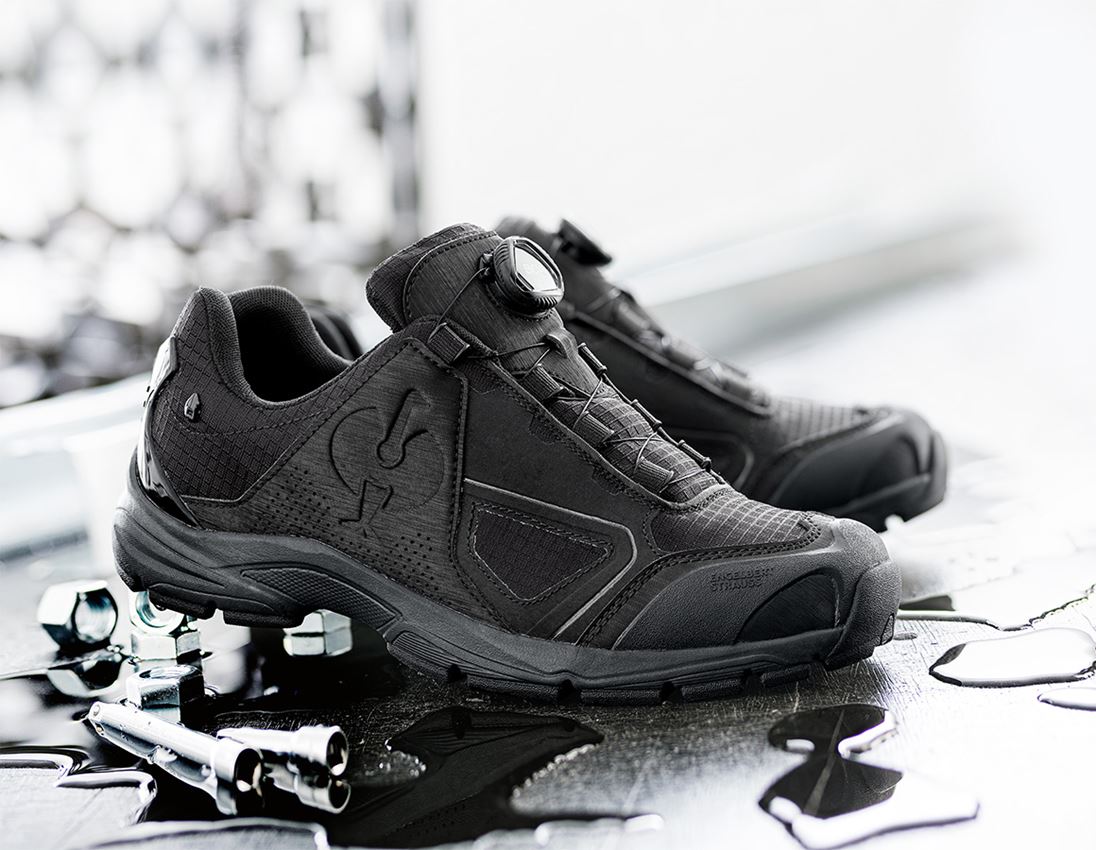 O2: O2 Work shoes e.s. Minkar II + black