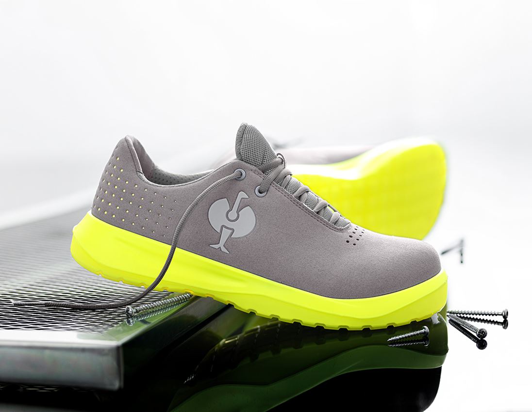 Safety Trainers: S1P Safety shoes e.s. Banco low + pearlgrey/high-vis yellow