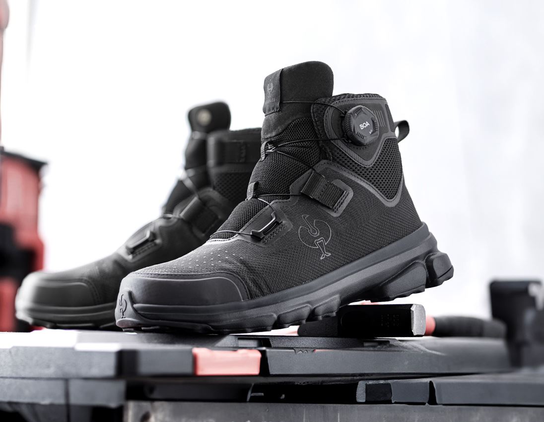 Footwear: S1 Safety boots e.s. Triest mid + black 1