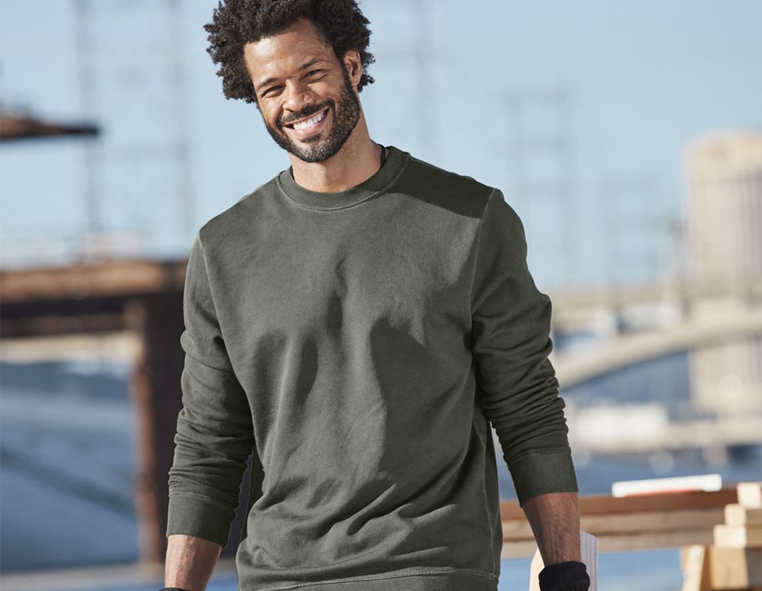 Plumbers / Installers: e.s. Sweatshirt vintage poly cotton + disguisegreen vintage 4