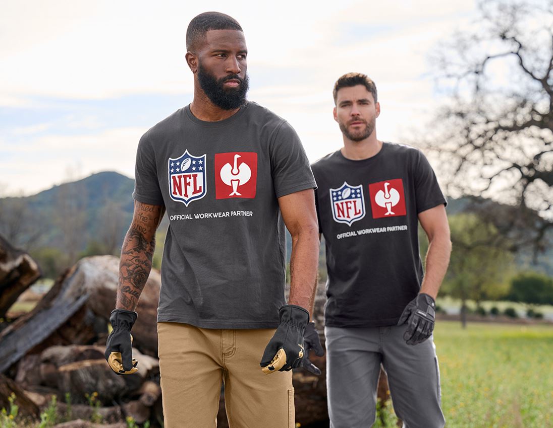 Collaborations: NFL T-Shirt cotton + carbongrey 2