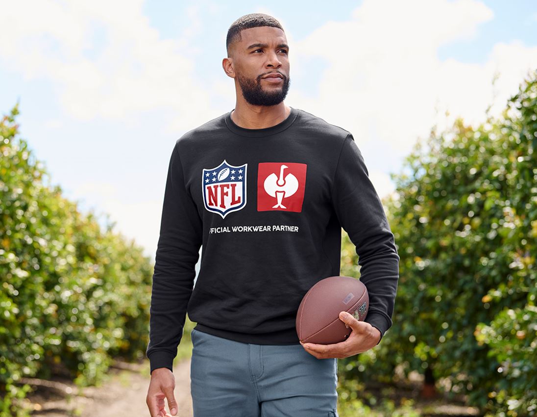 Collaborations: NFL Sweatshirt cotton + black 1