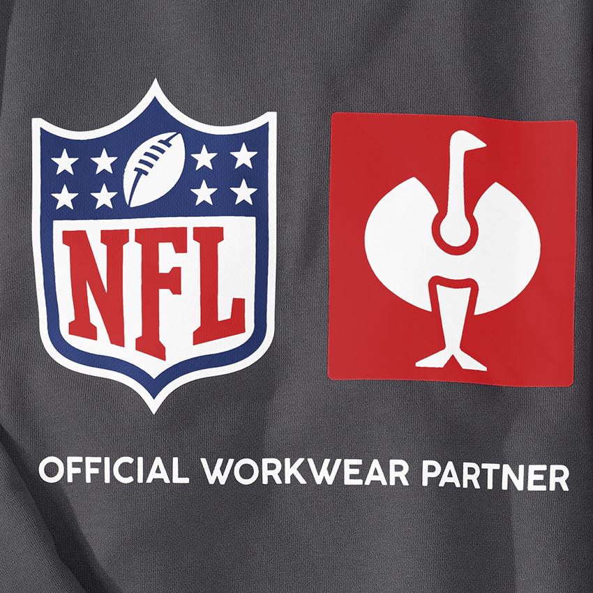 Collaborations: NFL Sweatshirt cotton + carbongrey 2