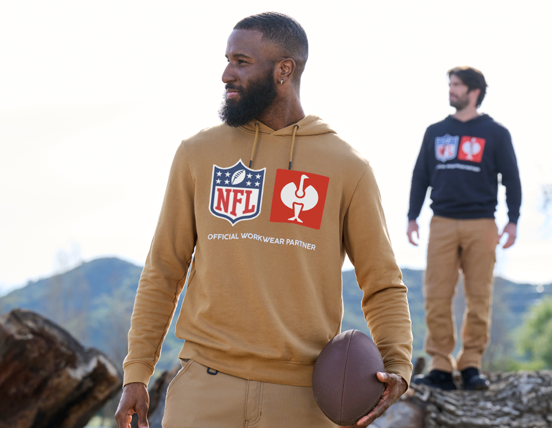 Collaborations: NFL Hoodie cotton + almondbrown 3