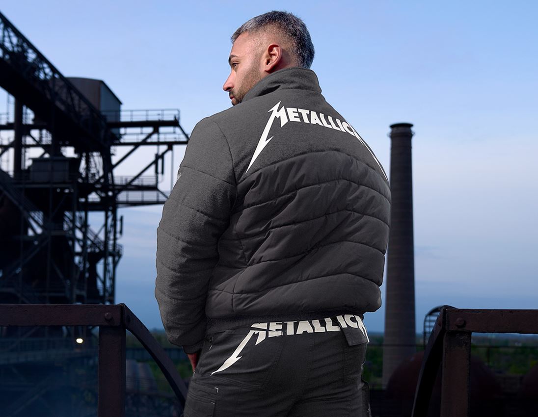 Clothing: Metallica pilot jacket + oxidblack 1
