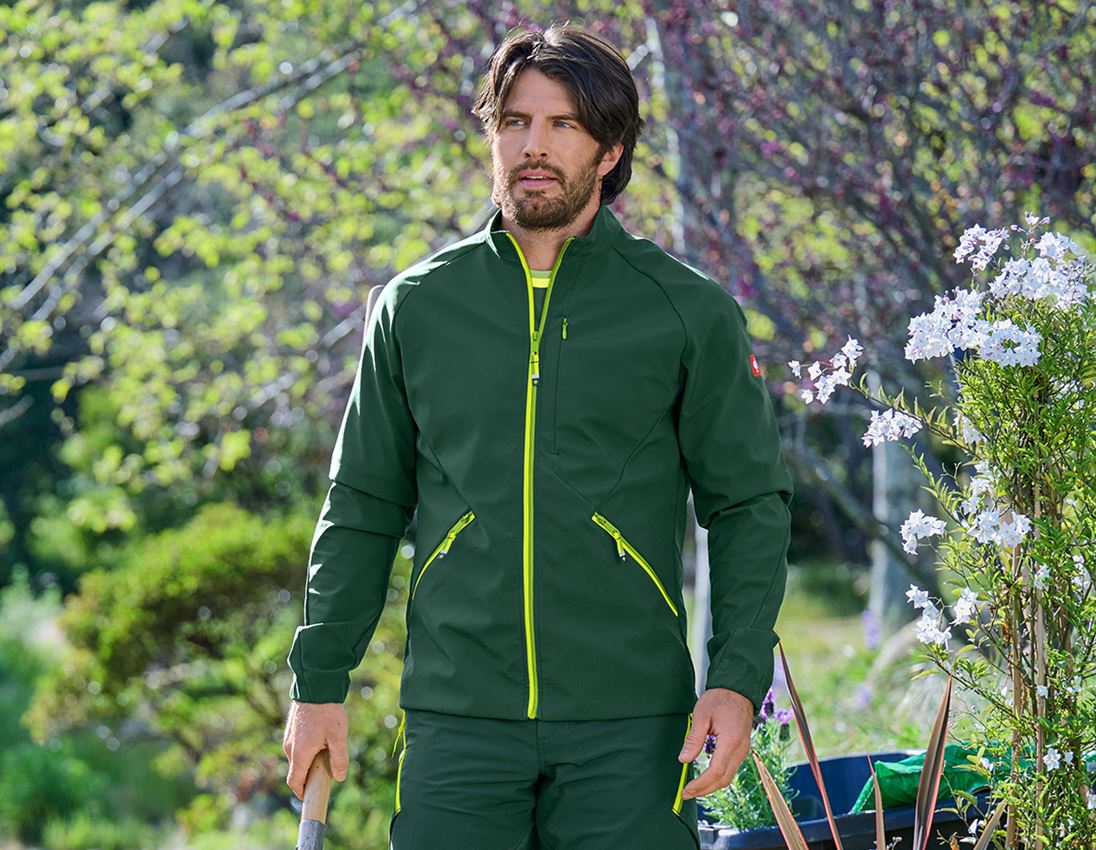 Topics: Softshell jacket e.s.ambition + green/high-vis yellow