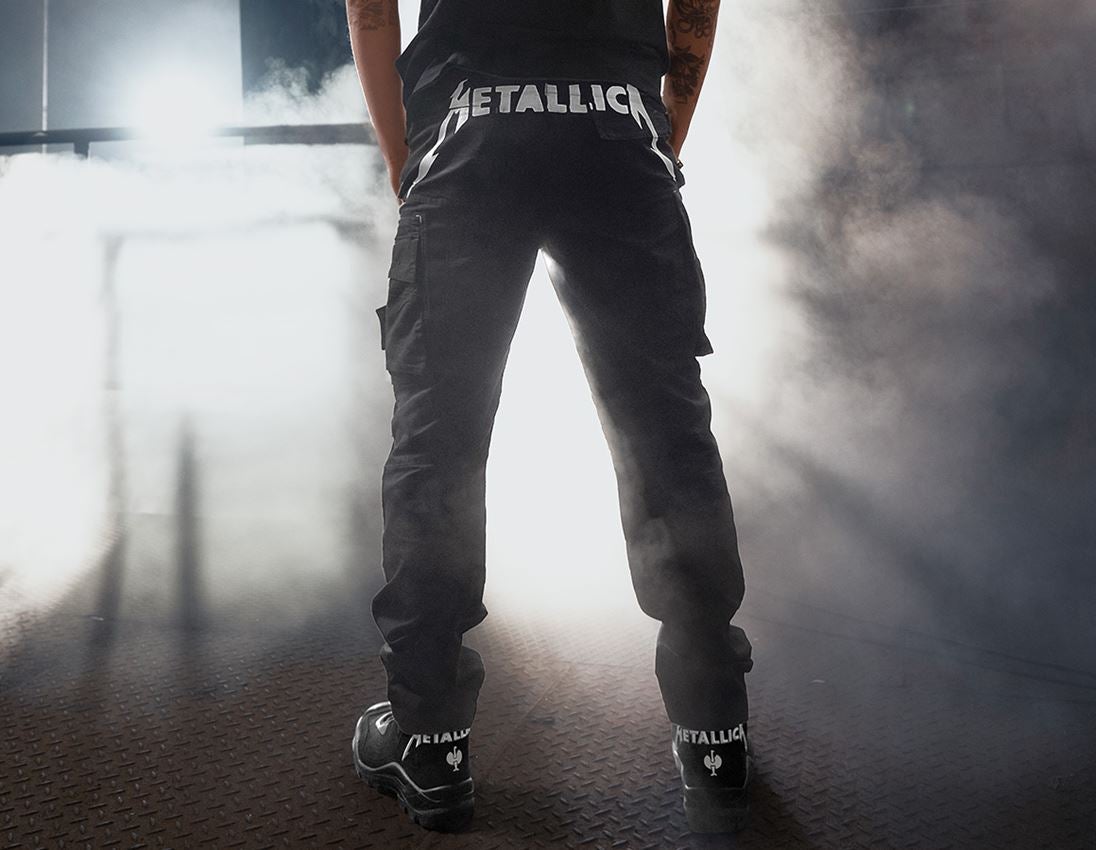 Clothing: Metallica twill pants + black 1