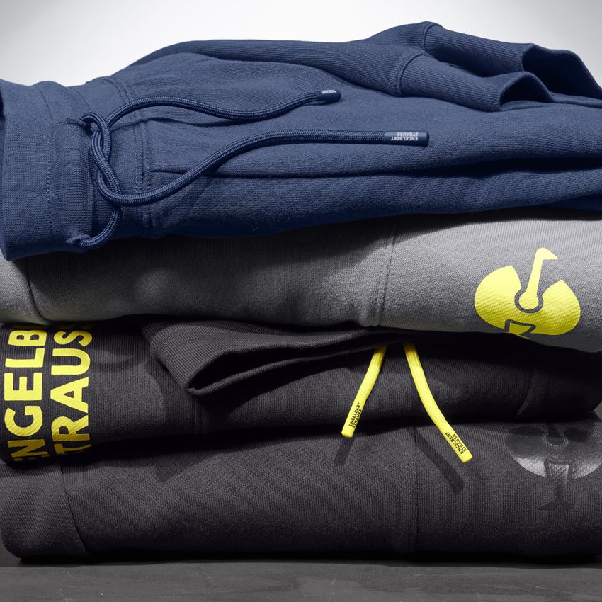 Clothing: Sweat pants light e.s.trail + black/acid yellow 2