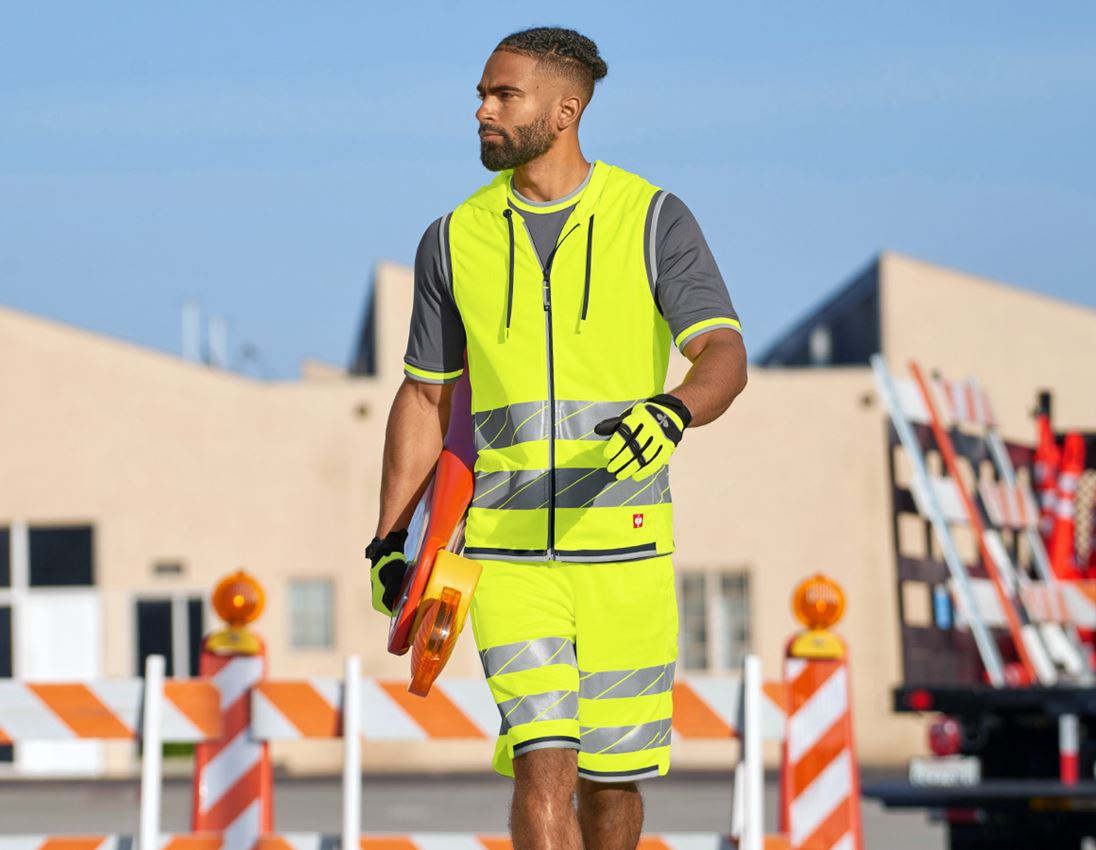 Work Trousers: High-vis functional shorts e.s.ambition + high-vis yellow/anthracite 3