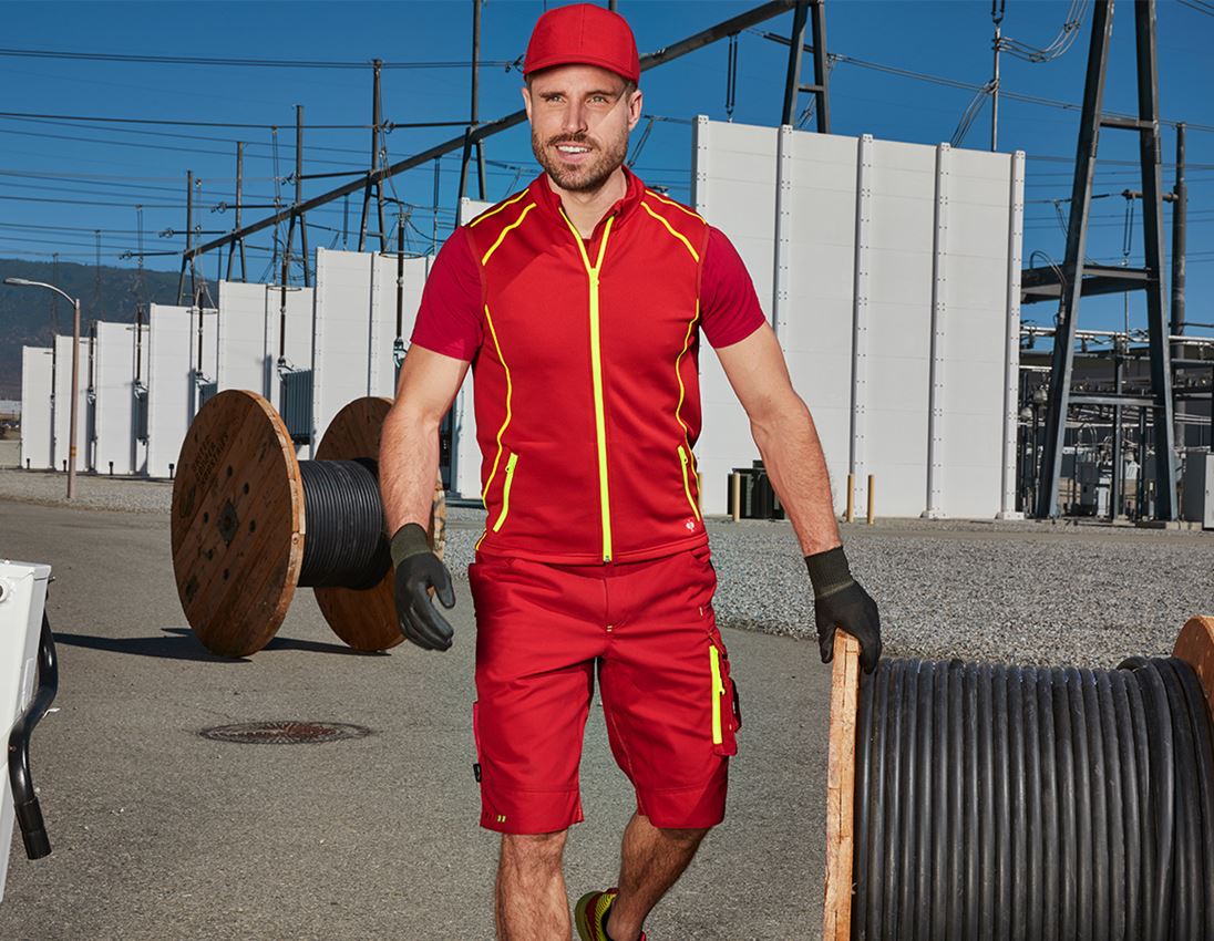 Plumbers / Installers: Shorts e.s.motion 2020 + fiery red/high-vis yellow 1