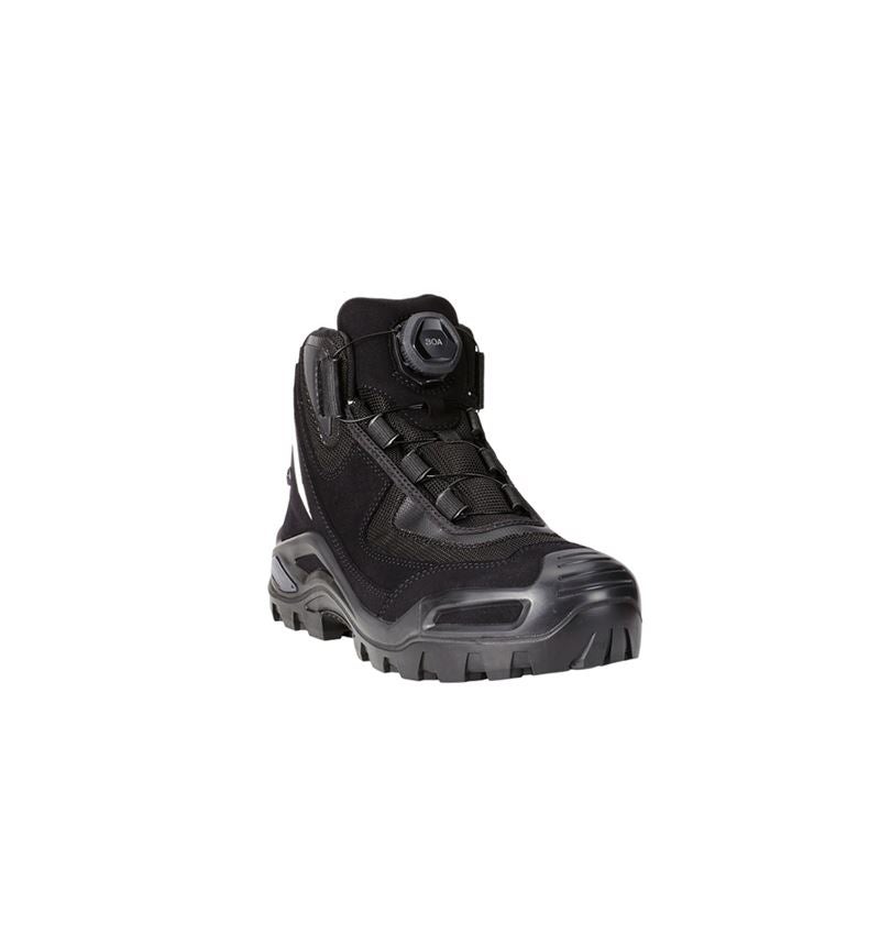 Footwear: Metallica safety boots + black 4