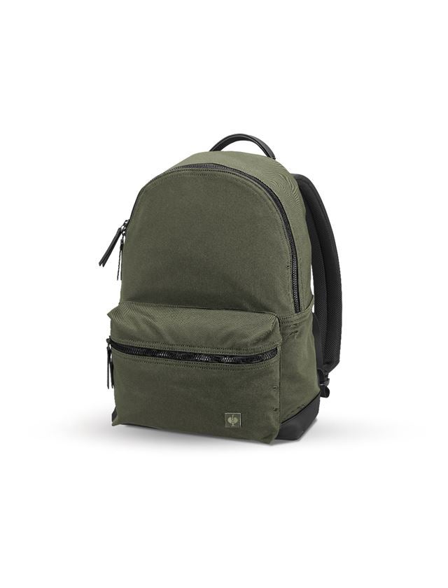 Topics: Backpack e.s.motion ten + disguisegreen